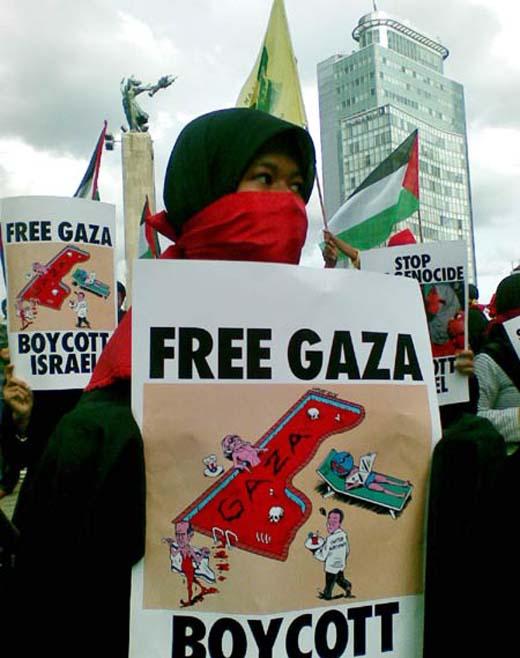 Gaza Protest - Indonesia - 2008 (by Carlos Latuff - 2008)